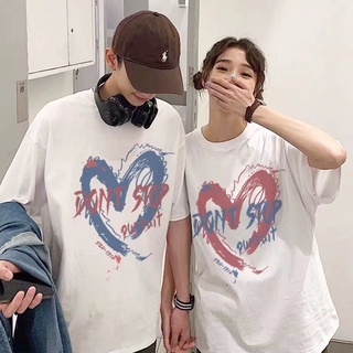 เสื้อคู่ คู่ที่แตกต่างกัน, เสื้อยืดแขนสั้นฤดูร้อน, การออกแบบขนาดเล็ก, เครือข่ายครึ่งแขนสูงระดับสูง, สีแดง 2022 ใหม่