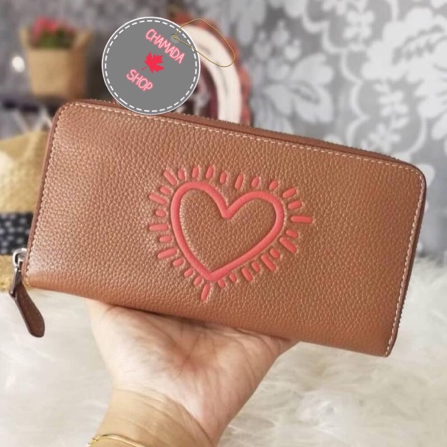 coach-pebble-leather-accordion-zip-wallet