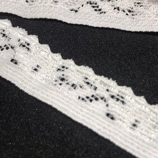 ลูกไม้ตกแต่ง ยืด สีขาวอมชมพู หน้ากว้าง 1.2 ซม ใช้ตกแต่ง งาน DIY Lace-w04