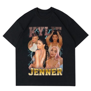 เสื้อยืดโอเวอร์ไซส์เสื้อยืดผ้าฝ้าย พิมพ์ลาย Kylie JENNER SING 30s OVERSIZES-4XL