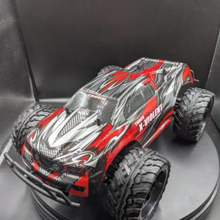 Savage X4 4WD Scale 1 10 2.4GHz Lipo