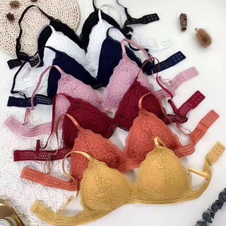 👙สปอร์ตบราลูกไม้ ตะขอหลัง มี 7 สี ฟรีไซค์ ผ้านุ่มใส่สบาย
