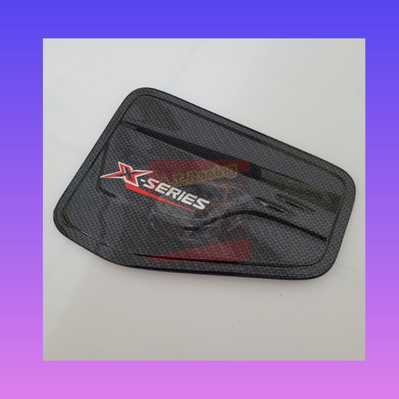 ครอบฝาถังน้ำมัน-d-max-2020-รถตัวสูง-เตี้ย-logo-x-series-สำหรับ-x-series-โดยเฉพาะปี-2020-2021-2022
