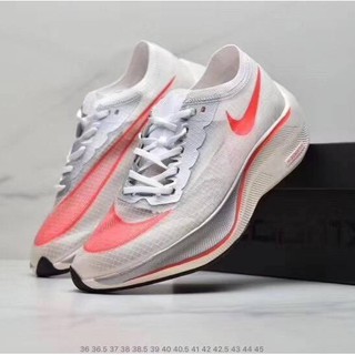 รองเท้าวิ่งไนกี้ Nike Zoom Vaporfly NEXT%