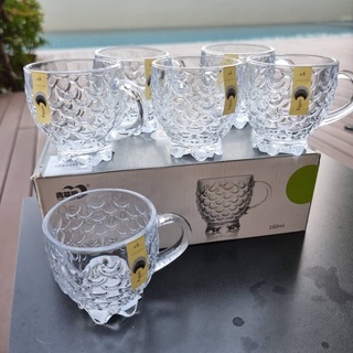 Deli Glassware แก้วกาแฟสลักลาย แก้วมัค เนื้อหนา สลักลายสวยงาม สำหรับใส่เครื่องดื่มร้อนเย็น ช่วยลดอุณหภูมิขณะถือ RJ17TE07