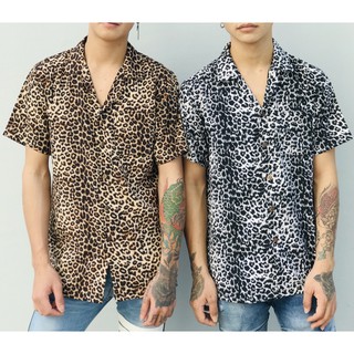 ภาพขนาดย่อของภาพหน้าปกสินค้าเสื้อฮาวายลายเสือและม้าลาย M-XXXL animal printed cuba collar shirt จากร้าน s_magic บน Shopee