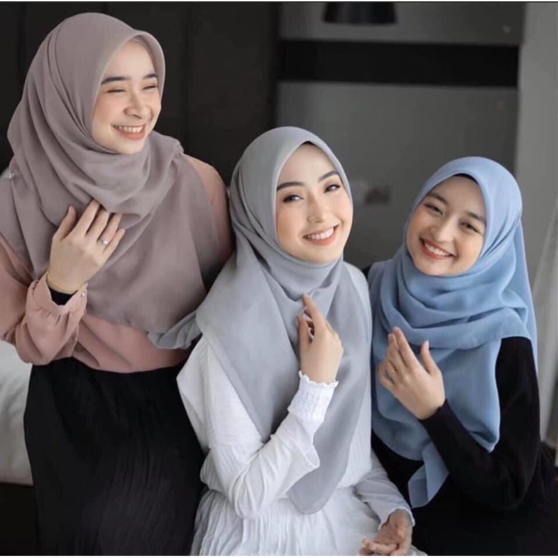 ภาพหน้าปกสินค้าผ้าคลุม บาวา สามเหลี่ยม แบรนด์มาเลย์แท้ % จากร้าน jasmin.alhijab บน Shopee