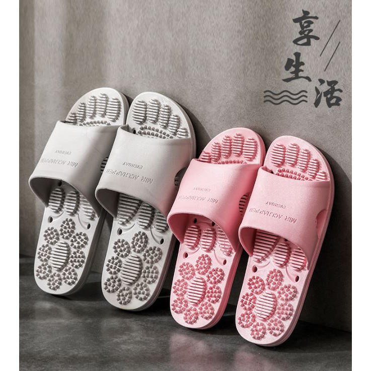 ภาพสินค้ารองเท้าแตะเพื่อสุขภาพ พื้นรองเท้ามีรูระบายน้ำ (ปุ่ม​นวดนนิ่ม)​ จากร้าน hera_shop888 บน Shopee ภาพที่ 2