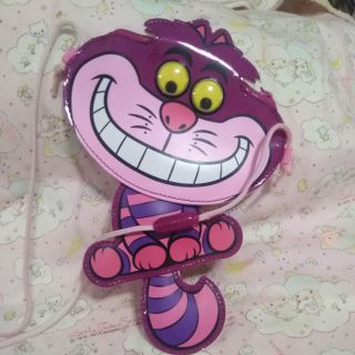 กระเป๋า​สะพาย​ cheshire​