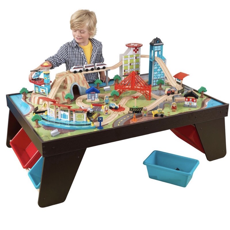 kidkraft-aero-city-train-set-amp-table-with-85-accessories-โต๊ะรถไฟเมืองจำลองไม้-ขนาดใหญ่