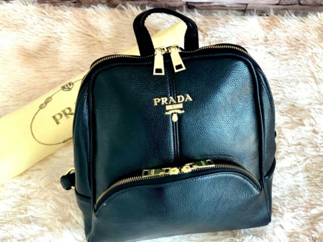 กระเป๋าเป้-prada-สินค้าพรีเมียมกิฟจากแบรนด์