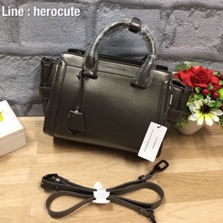 CHARLES &amp; KEITH TRAPEZE BAG ส่งฟรีEMS