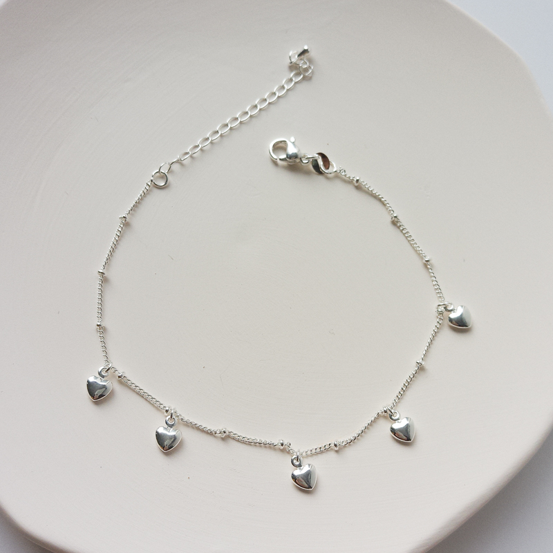 ภาพหน้าปกสินค้ากำไลข้อเท้าเงิน Fashion Heart Tassel Anklet Charm Foot Chain Silver Beads Ankle Anklets for Women Girl Jewelry Gifts จากร้าน littlefish.th บน Shopee