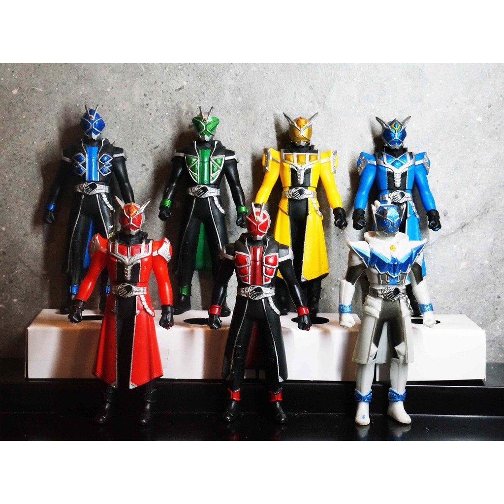 มือ2 Bandai Wizard Set 4.5 นิ้ว มดแดง มาสค์ไรเดอร์ วิซาร์ด Soft Vinyl ...