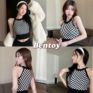 Bentoy(3170)เสื้อครอป เสื้อกล้าม สายเดี่ยวลายตารางขาวดำ สไตล์เกาหลี