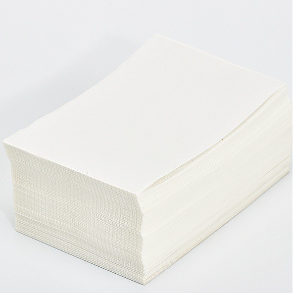 ภาพหน้าปกสินค้าขายส่ง กระดาษความร้อน กระดาษสติ๊กเกอร์ 100x150 (500 แผ่น/1 พับ) กระดาษปริ้นบาร์โค้ด ไม่ใช้หมึก กันน้ำกันน้ำมัน จากร้าน device_mall บน Shopee