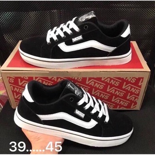 Vans รองเท้าผ้าใบผูกเชือก