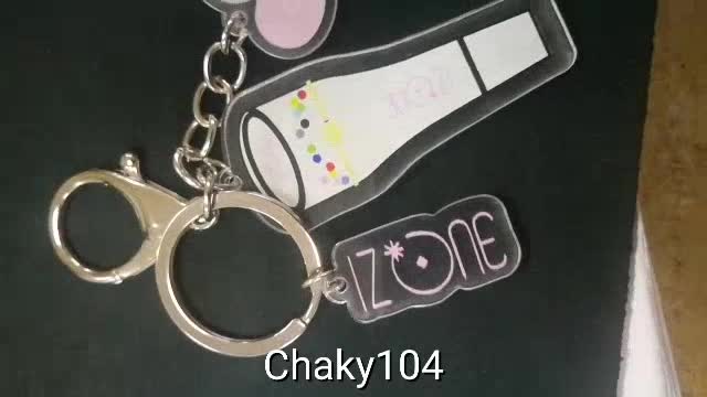 พร้อมส่ง-พวงกุญแจ-iz-one-มีเก็บเงินปลายทาง