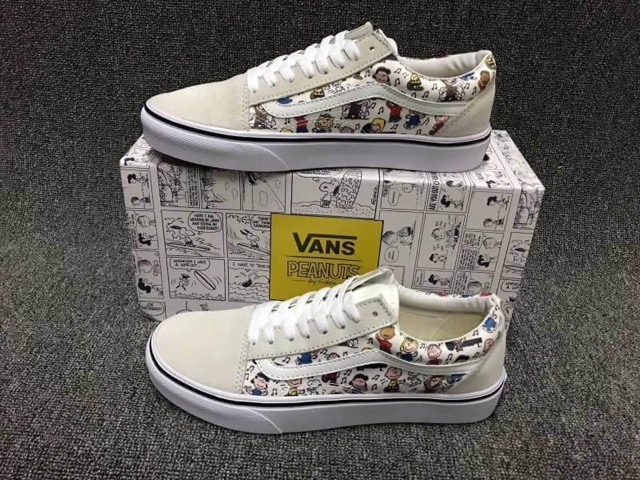 รองเท้า-vans-มาลดราคาให้ลูกค้า-สุดคุ้ม-ราคาเดียว-ราคาถูก