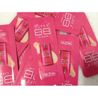 ภาพหน้าปกสินค้าSkin79 Hot Pink Super Plus BB Cream Triple Functions ที่เกี่ยวข้อง