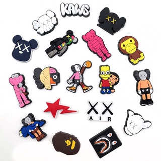 การ์ตูน Ape Kaws Jibits Charms Simpson Croc Jibbits อะนิเมะ Jibitz Crocks สําหรับผู้ชาย อุปกรณ์เสริมรองเท้า หัวเข็มขัดตกแต่ง