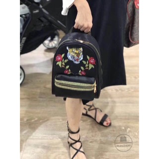 ALDO Grawn Satin Backpack with Tiger&amp;Rose Patches (outlet) สีดำ