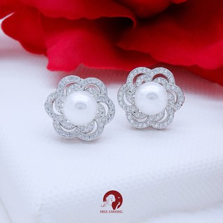 Miss Earring ต่างหูดอกไม้ไข่มุกสีขาว Flower happiness Earrings  เงินแท้ 925 คุณภาพสูง