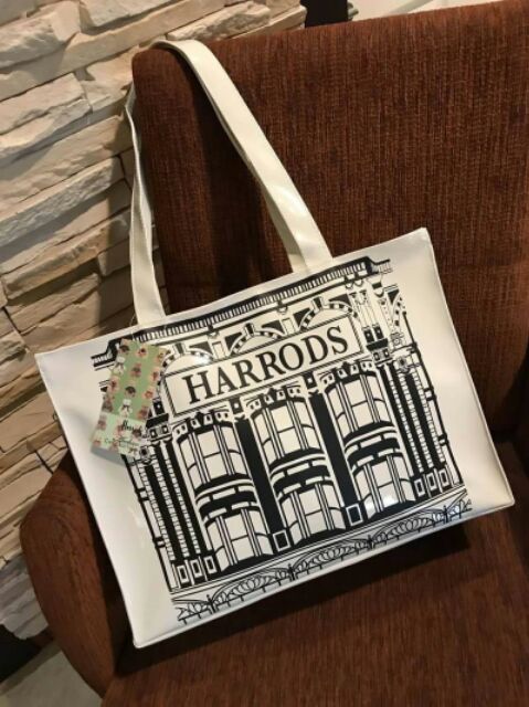 กระเป๋าสะพายdont-miss-harrods-large-shoulder-bag-กระเป๋าสะพายแบรนด์ดังแท้วัสดุ-pvc-polyester-100