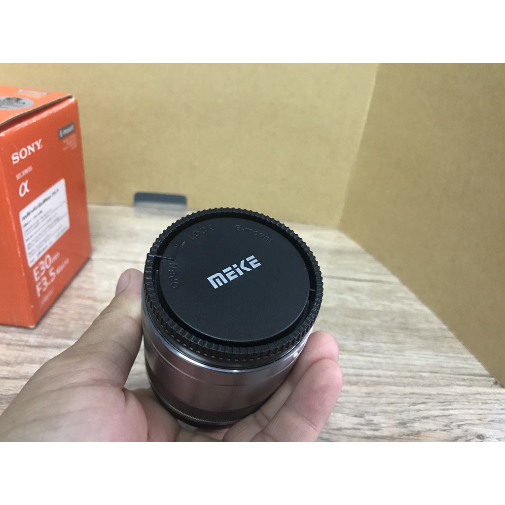 ○SONY 単焦点レンズ E 30mm F3.5 Macro Eマウント用 【公式通販】