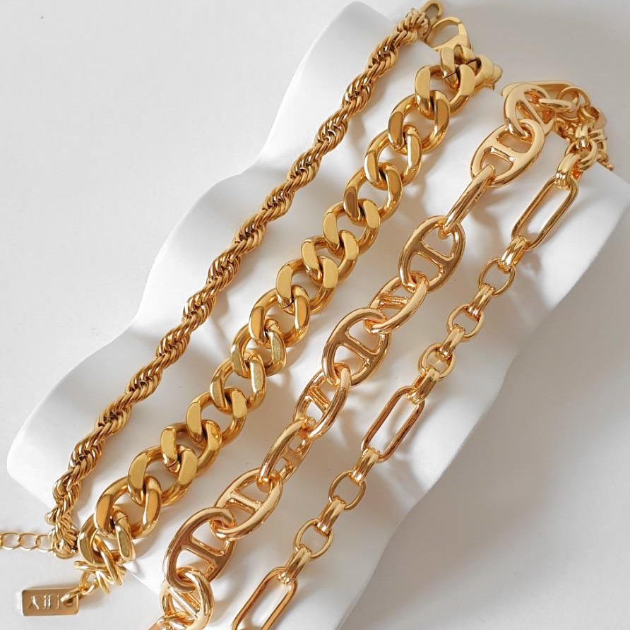 lac-collection-nikki-bracelet-กำไลข้อมือสไตล์เชือกเกลียว-สีทอง