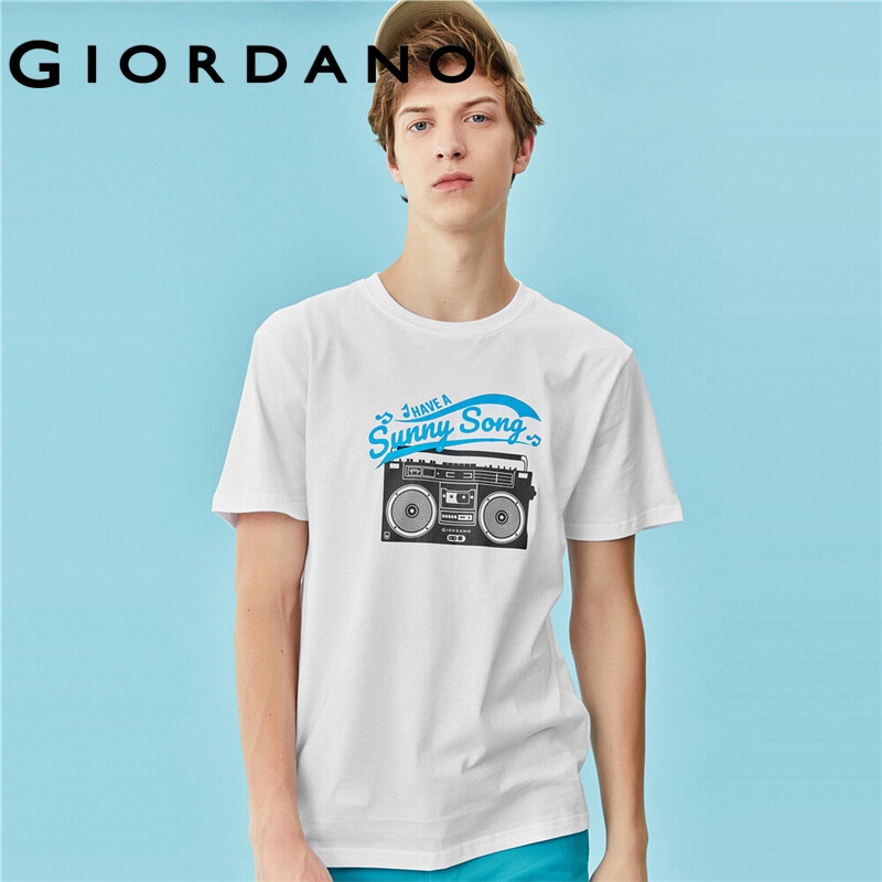 giordano-เสื้อยืดแขนสั้น-คอกลม-ผ้าคอตตอน100-สกรีนลวดลายอวกาศ-free-shipping-01089005-bcfa