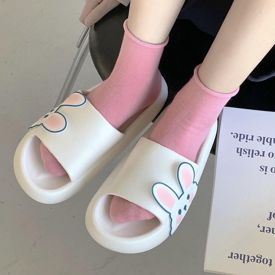 ภาพสินค้าEnJoy พร้อมส่ง (LT-Rabbit) รองเท้าสวมกระต่าย RABBITรองเท้าแตะแบบสวม รองเท้าผู้หญิง รองเท้าแฟชั่น รองเท้าเกาหลี จากร้าน enjoyy_66 บน Shopee ภาพที่ 6