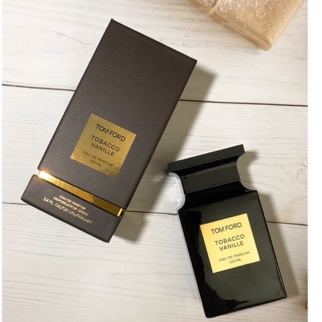 แบ่งขาย-tom-ford-tabacco-vanille-edp-กลิ่นยาสูบ-วู้ดดี้และวานิลลา-แท้ช้อปไทย