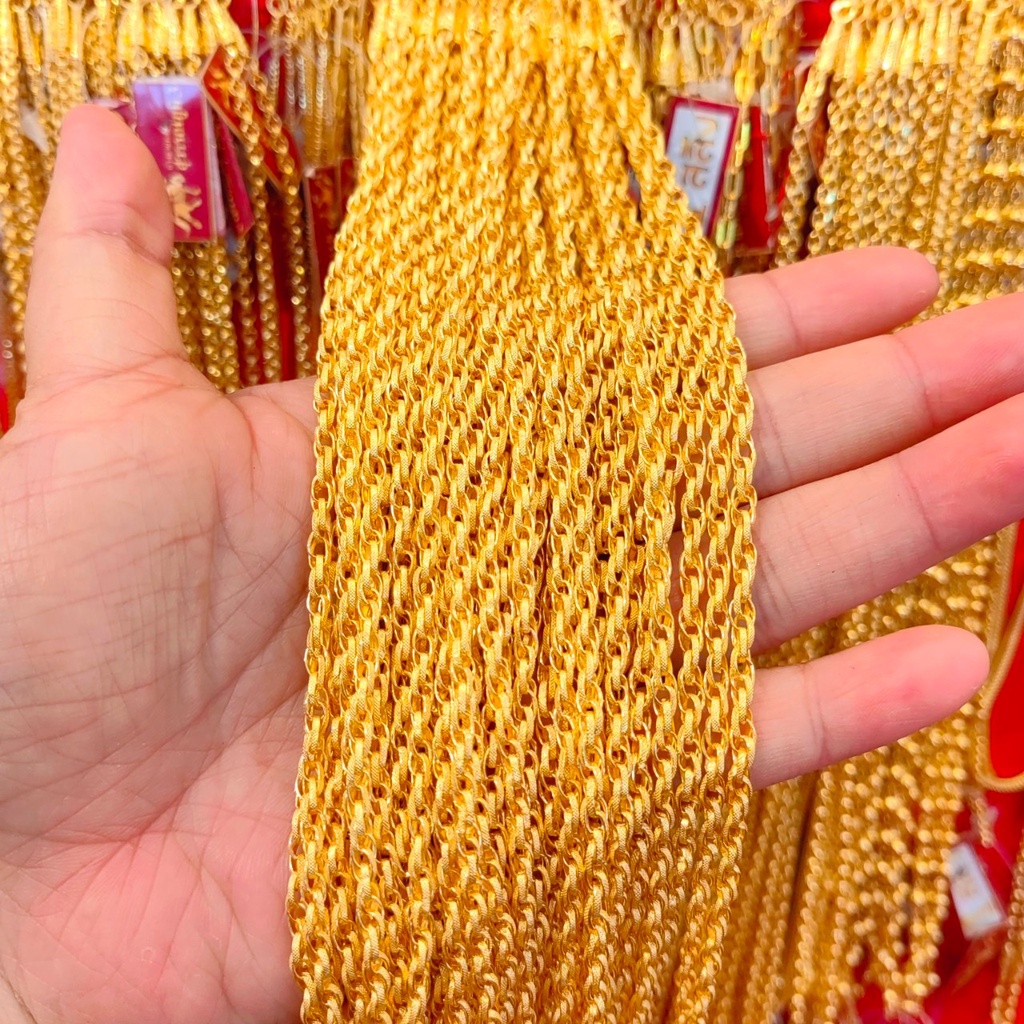 ภาพหน้าปกสินค้าสร้อยคอทองคำแท้ น้ำหนัก 1 สลึง ทองคำแท้ 96.5% น้ำหนัก 3.79 กรัม  20ลาย  มีความยาวทุกขนาด บริการโดนใจ จากร้าน swpgold บน Shopee
