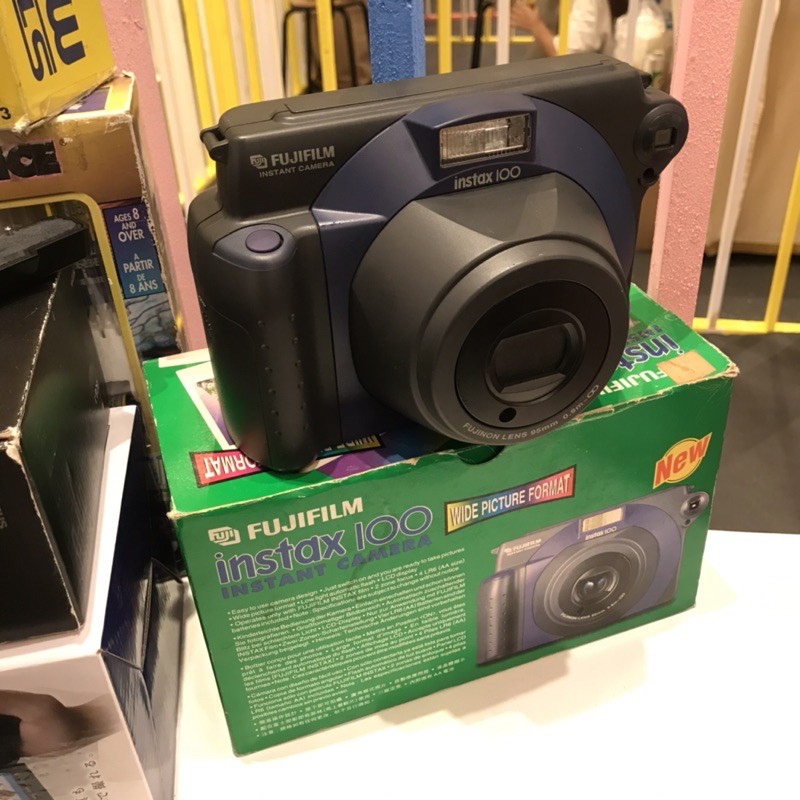 Fujifilm Polaroid instax 100 ใช้ฟิล์ม instax wide พร้อมกล่อง  กล้องใช้งานได้ปกติ แฟลชทำงาน เลนส์ใส | Shopee Thailand