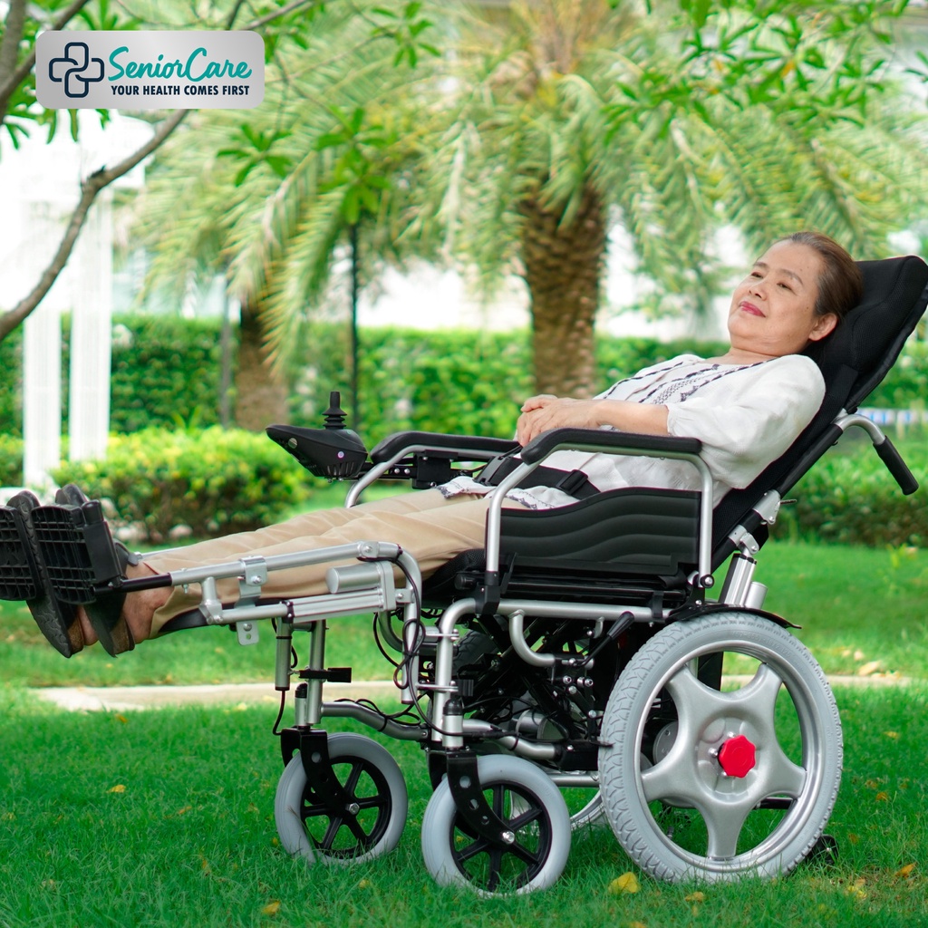 Synergy รุ่น เอ๊กซ์คลูซีฟ พลัส วีลแชร์ไฟฟ้า ปรับเอนนอนได้ พร้อมรีโมทคอนโทรล เพิ่มความสบายและอิสระในการเคลื่อนที่