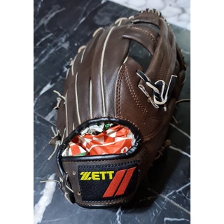 ถุงมือเบสบอล มือสองสภาพสวย zett