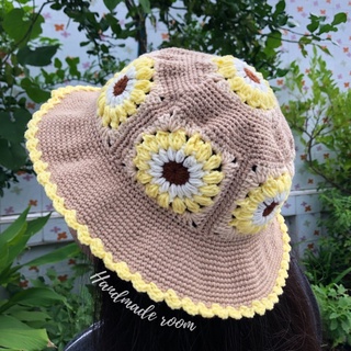 Sunflower buckethat🌻💛