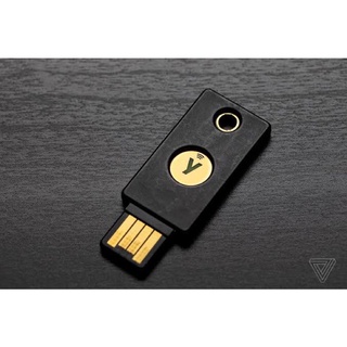 ภาพหน้าปกสินค้าyubico YubiKey 5 NFC Security Key ที่เกี่ยวข้อง