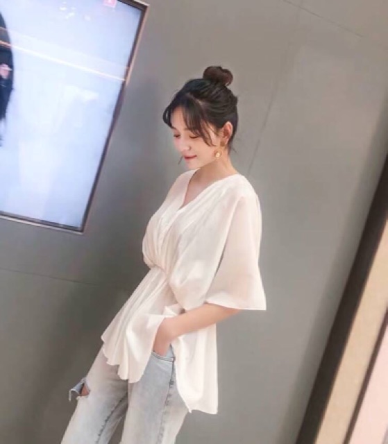 เสื้อทรงผีเสื้อคอวีจั๊มเอว-ใสสบาย-ผ้านิ่ม