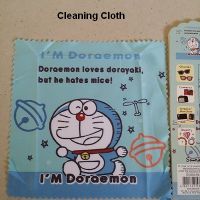 ผ้าเช็ดแว่น กระจก อัญมณี เลนส์กล่อง หน้าจอคอม มือถือ ลาย Doraemon โดเรม่อน ขนาด 5.5x6.5 นิ้ว
