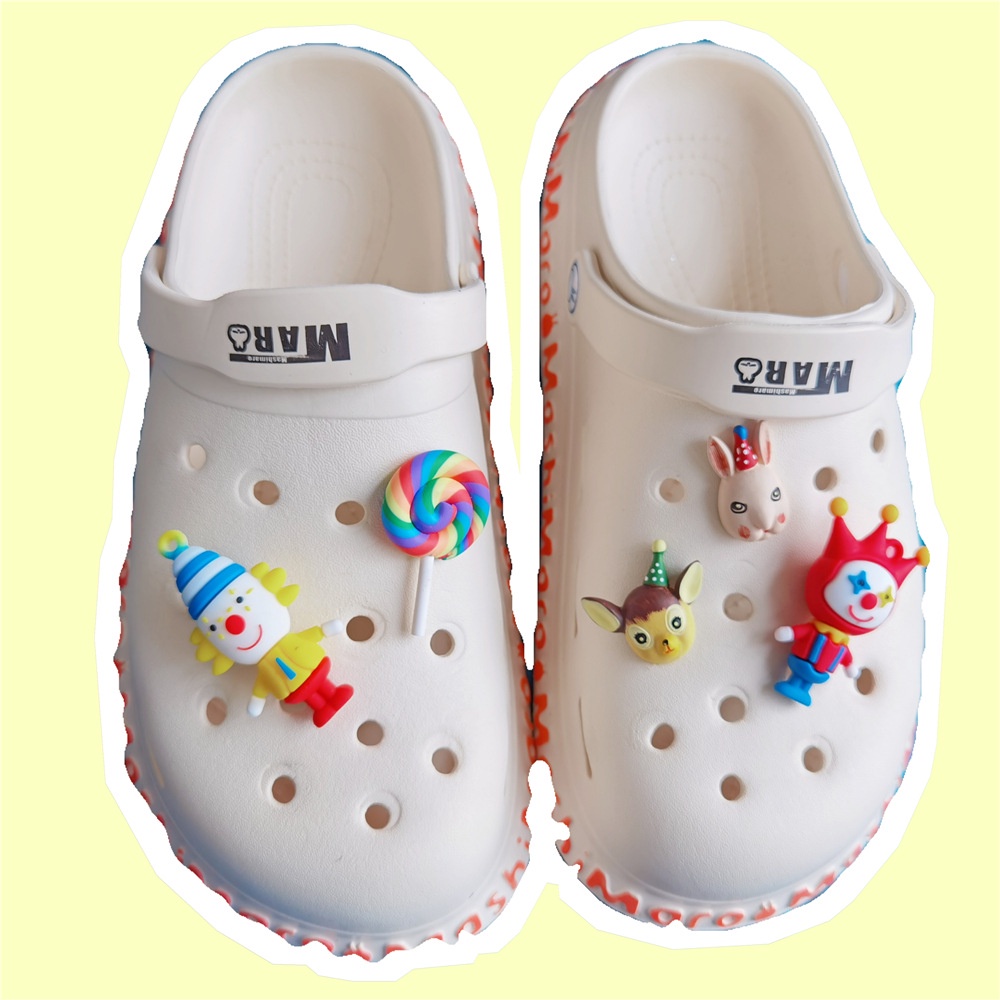 ชุดอุปกรณ์เสริม-รูปการ์ตูนนักบินอวกาศ-cinnamoroll-dog-jibitz-charm-pin-anime-jibits-croc-chain-kuromi-croc-jibbits-สําหรับตกแต่งรองเท้าเด็ก