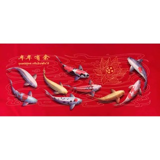 ผ้ากำมะหยี่อย่างดีพิิมพ์ภาพปลาคราฟ9ตัวอุดมสมบูรณ์เสริมดวงการงาน ขนาด13.5x30 นิ้ว (สีแดง)