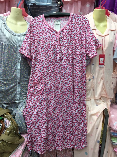 ภาพหน้าปกสินค้าชุดนอนเดรสสำหรับคนเกือบอ้วน จากร้าน kunnoi555 บน Shopee
