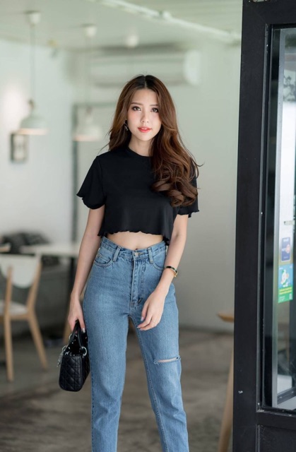 เสื้อ-cropหลังหยดน้ำแขนสั้น