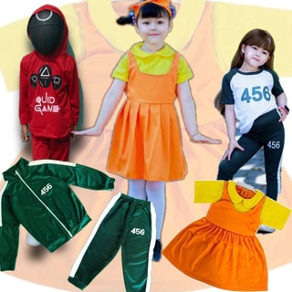 ภาพขนาดย่อของภาพหน้าปกสินค้าชุดเด็ก เสื้อ+กางเกง เด็ก1-12 ขวบ ชุดเซ็ทสควิดเกม ชุดฮิต AEIOU ชุดส้มน่ารัก(พร้อมส่ง) จากร้าน nay_shop01 บน Shopee ภาพที่ 1
