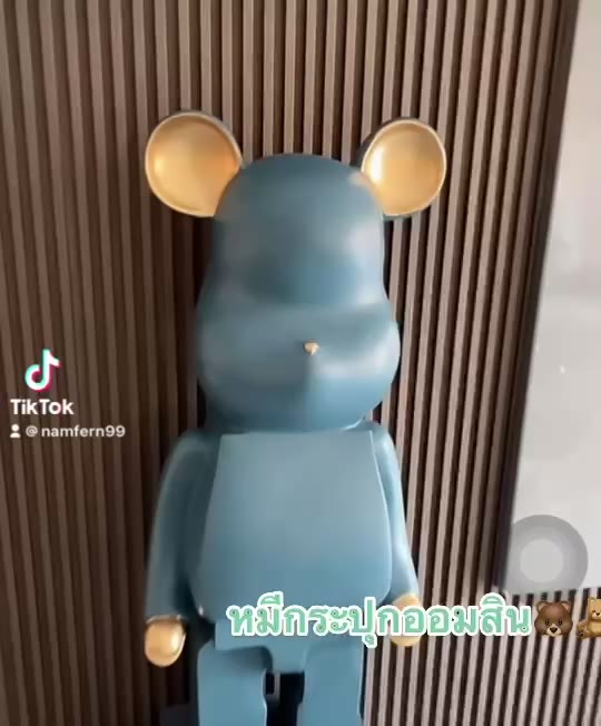 รูปปั้นกระปุกออมสิน-bearbrick-งานสั่งทำ-ของแต่งบ้านรูปปั้นหมี