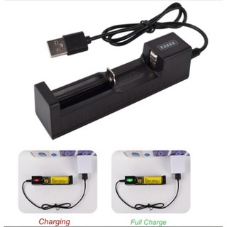 ภาพขนาดย่อของภาพหน้าปกสินค้าเครื่องชาร์จ USB LED Smart Chargeering สำหรับแบตเตอรี่ 18650 26650 14500 พร้อมส่ง จากร้าน aeg19110 บน Shopee