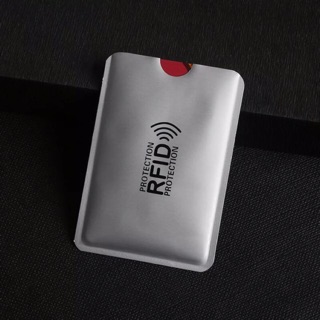 ภาพขนาดย่อของภาพหน้าปกสินค้าRFID Blocking ซองป้องกันการขโมยข้อมูลบัตร พาสปอร์ต จากร้าน m.square บน Shopee