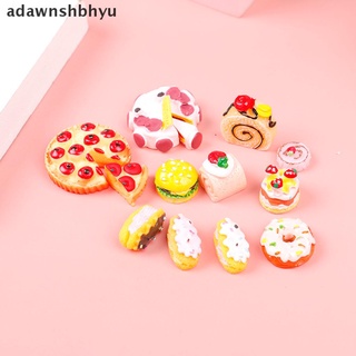 [adawnshbhyu] ขนมปังสตรอเบอร์รี่จิ๋ว สําหรับตกแต่งบ้านตุ๊กตา เค้กวันเกิด 10 ชิ้น